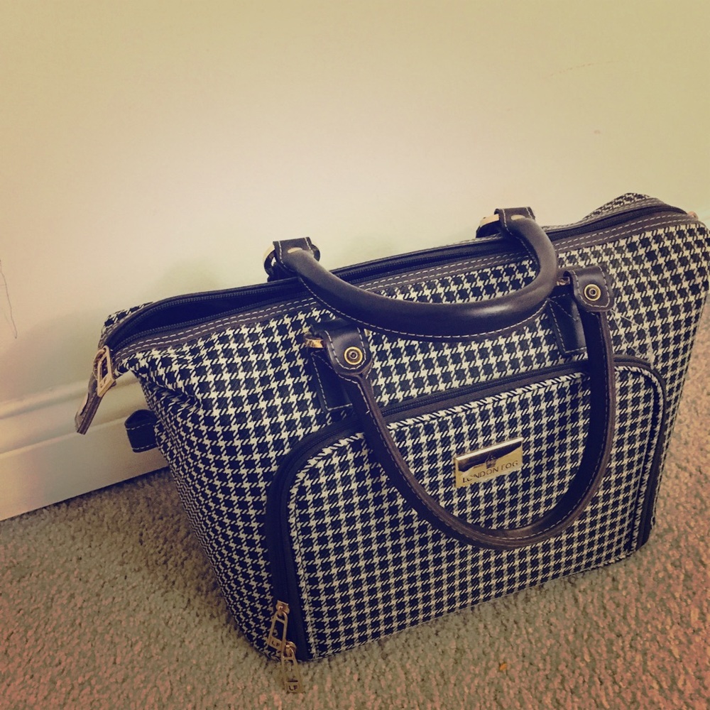 London fog classy bag